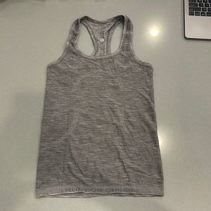 LuluLemon Swiftly Texh Racerback Tank Top. Size 2.